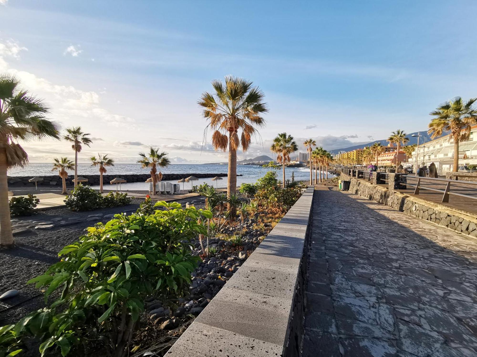 Home2Book Stunning Sea Front Caletillas, Pool Канделарія Екстер'єр фото